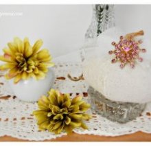 pumpkins-Fall-decorating-vignettes-white-pumpkins-athomewithjemma
